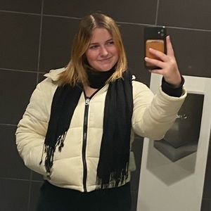 Meet your Posher, Brookelyn